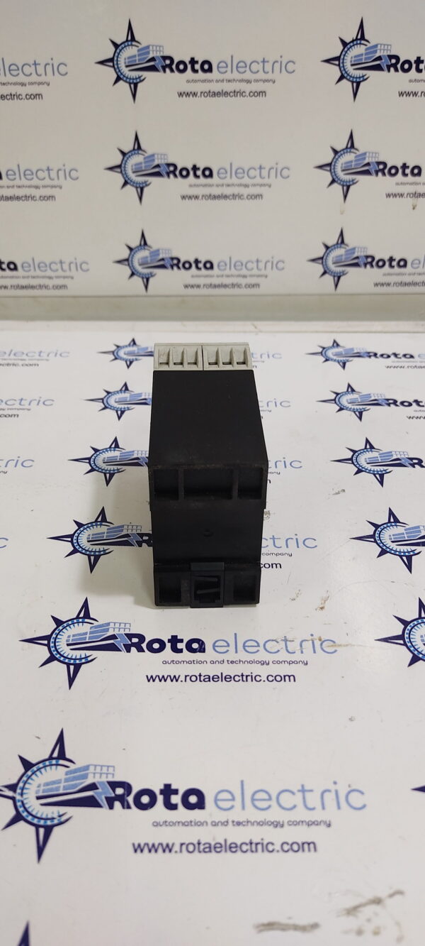 3 PHASE VOLTAGE RELAY